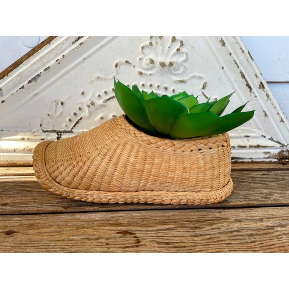 Vintage 1970s Woven Grass Shoe Planter Boho - Picture 10 of 10